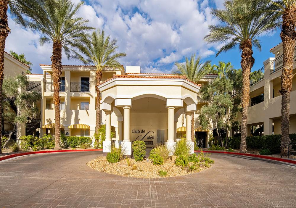 Club de Soleil All-Suite Resort
